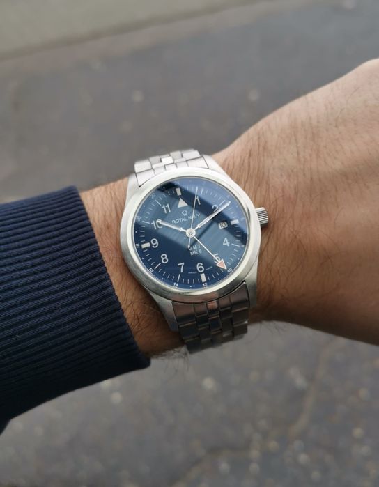 Zegarek Orfina Royal Navy GMT ref. 6260 Military