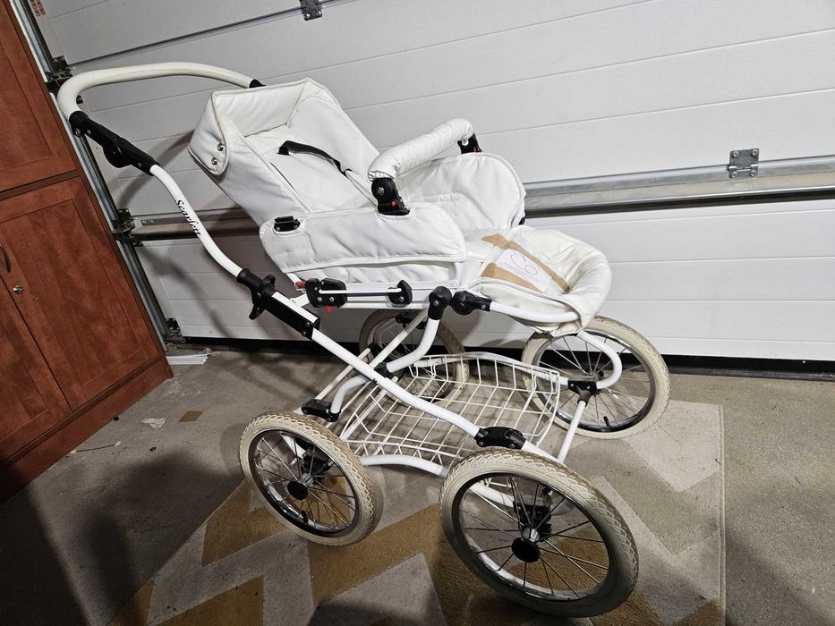 Spacerówka Retro - Scarlett Baby Fashion – powystawowa, stan dobry