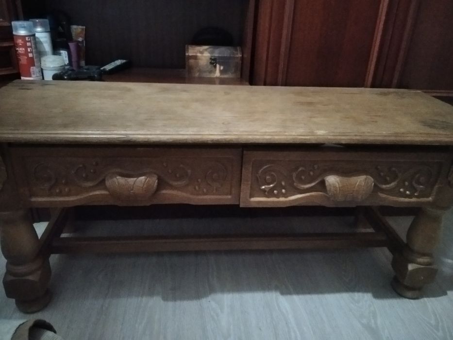 Stara ława do renowacji