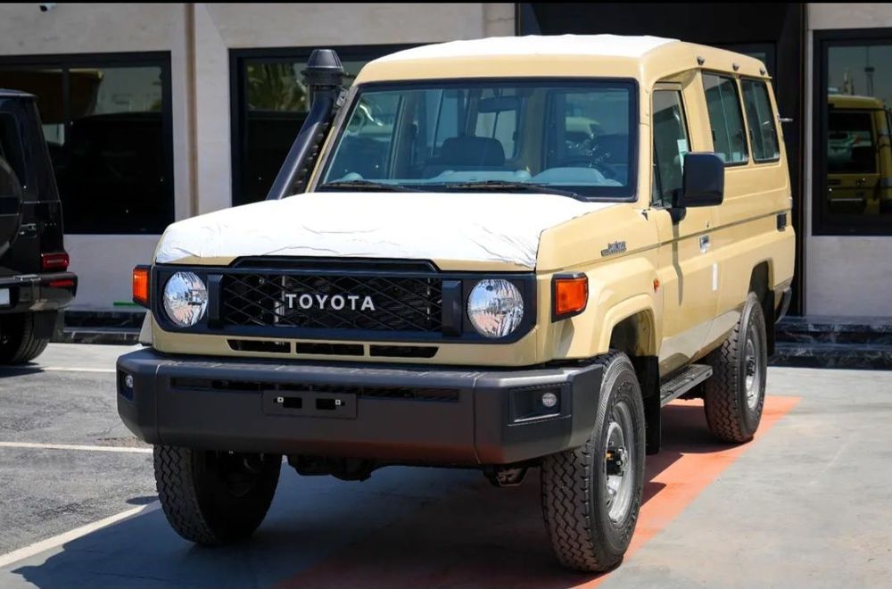 Toyota Land Cruiser