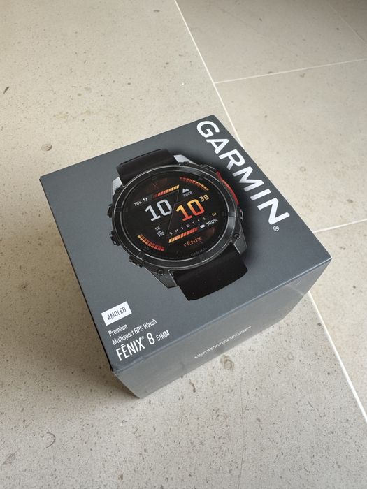 Garmin Fénix 8 51mm selado
