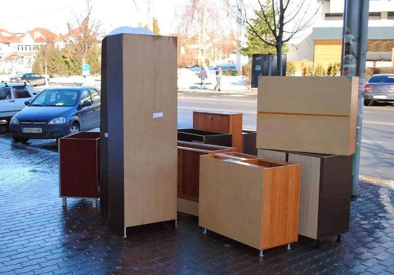 Вивіз - утилізація старих меблів та побутової техніки