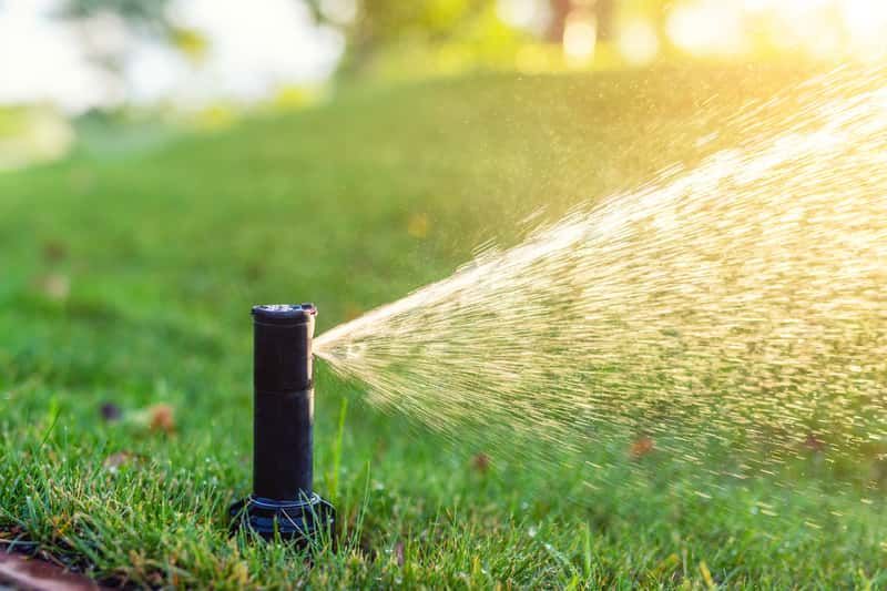 Automatyczne Nawadnianie RainBird Hunter zakładanie Ogrodów Trawniki