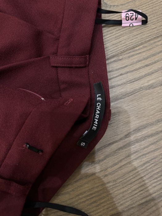 Костюм бордо le chermie