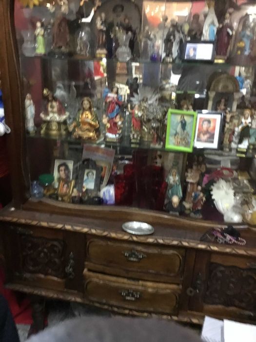 Móveis em Mogno - Faça sua oferta