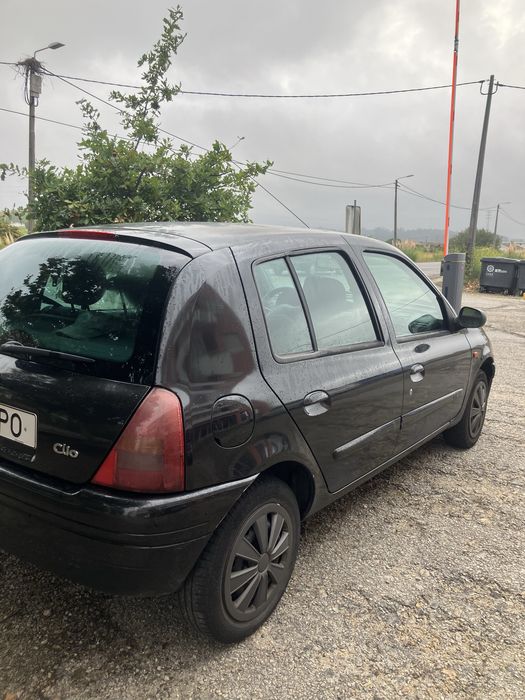 Renault Clio 2000