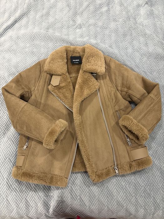 Casaco com pelo muito quentinho