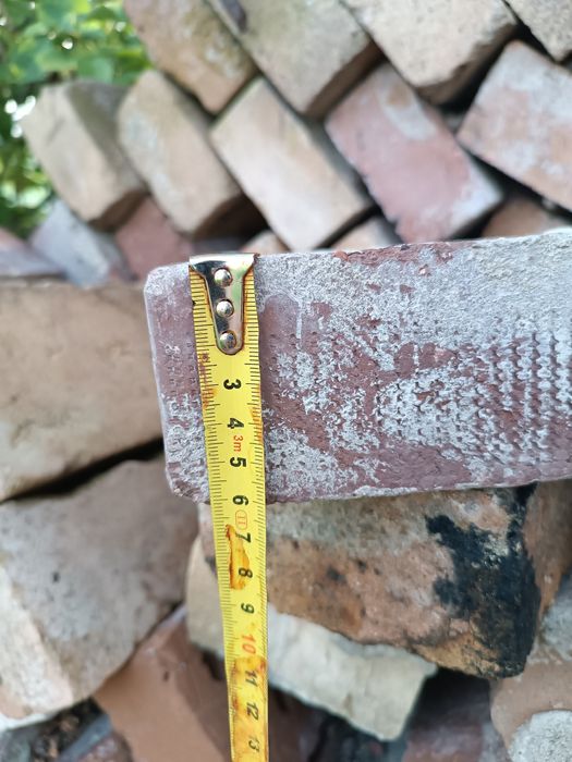 Cegła pełna czerwona 25x12x6