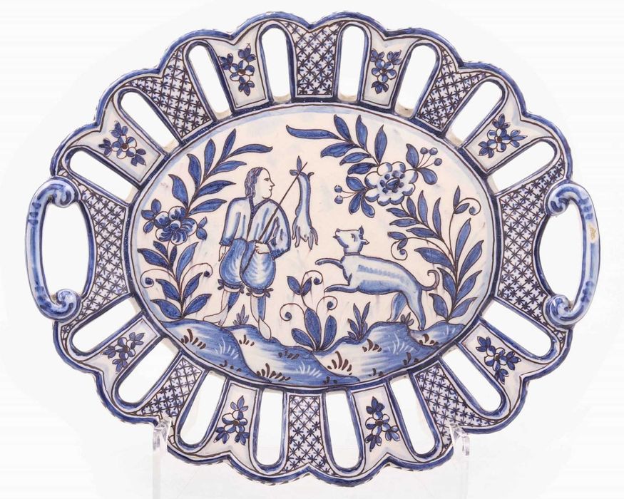 Grande travessa vazada da Fábrica de Sant'Anna anos 50