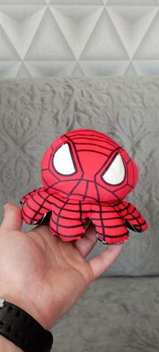 Maskotka pluszowa Ośmiorniczka zmieniająca nastrój Spider-Man
