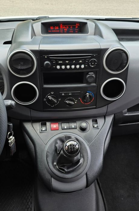 Peugeot Partner 1.6HDI - 3 lugares