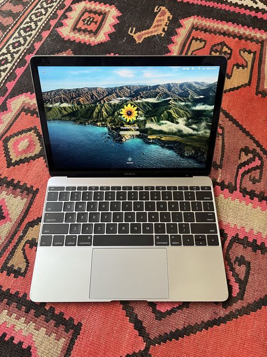 Macbook Retina 12” 2017
