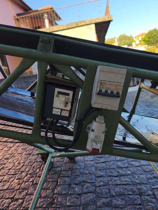 Tapete rolante transportador 6 metros com variedor de velocidade