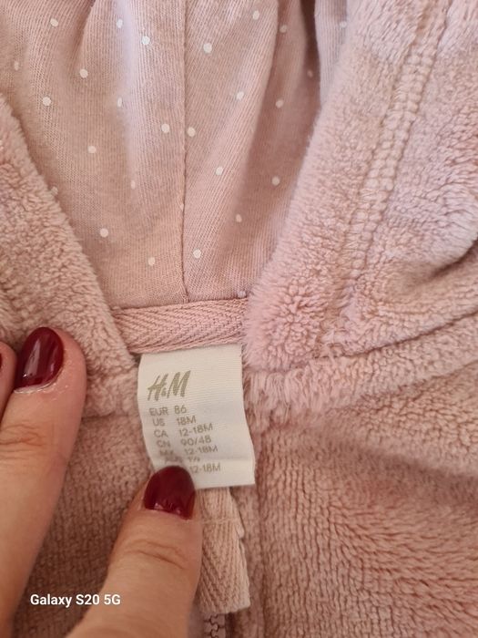 Bluza futerko z kapturem rozowe futerko r 86 H&M