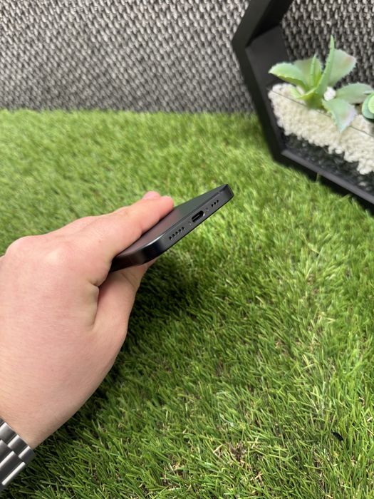 iPhone 16 128Gb АКБ 94% Black Айфон 16 чёрный