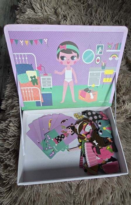 Janod Magnetic Book, magnetyczna układanka postaci, laleczki