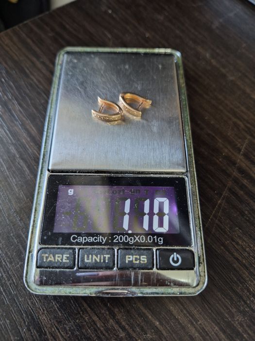 Золотые серёжки 1.1 грамма