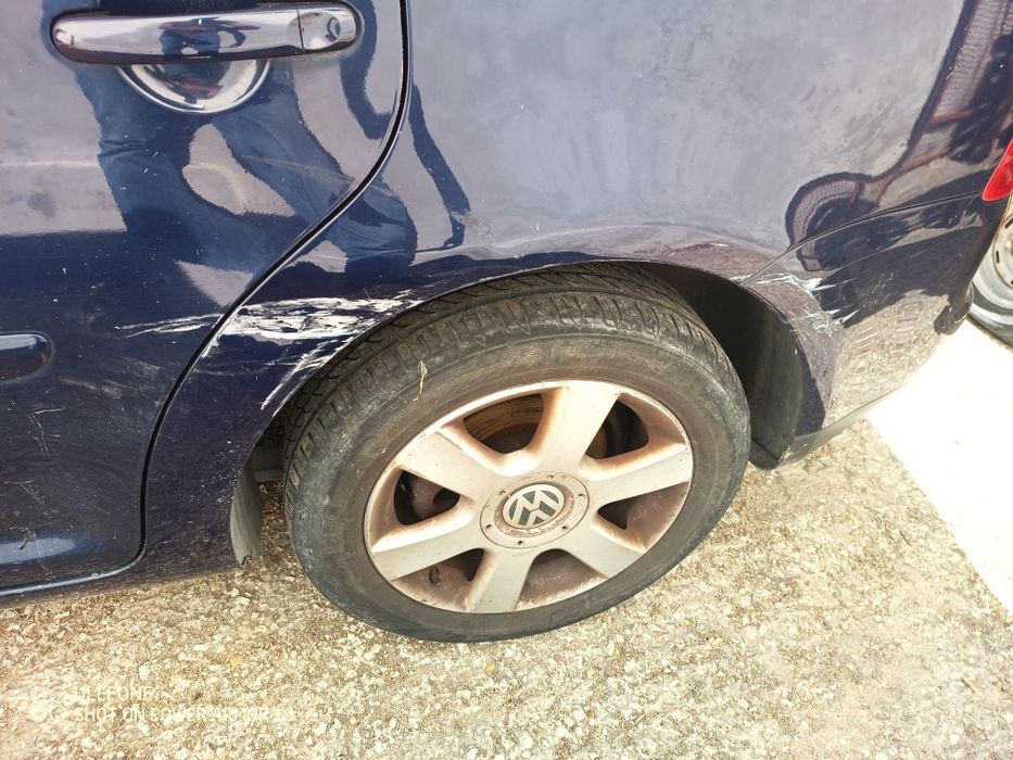 VW Touran 1.6FSI GPL — photo 3