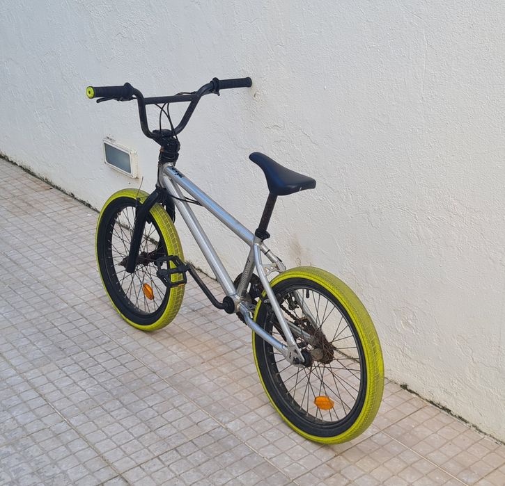 Bicicleta BMX 20