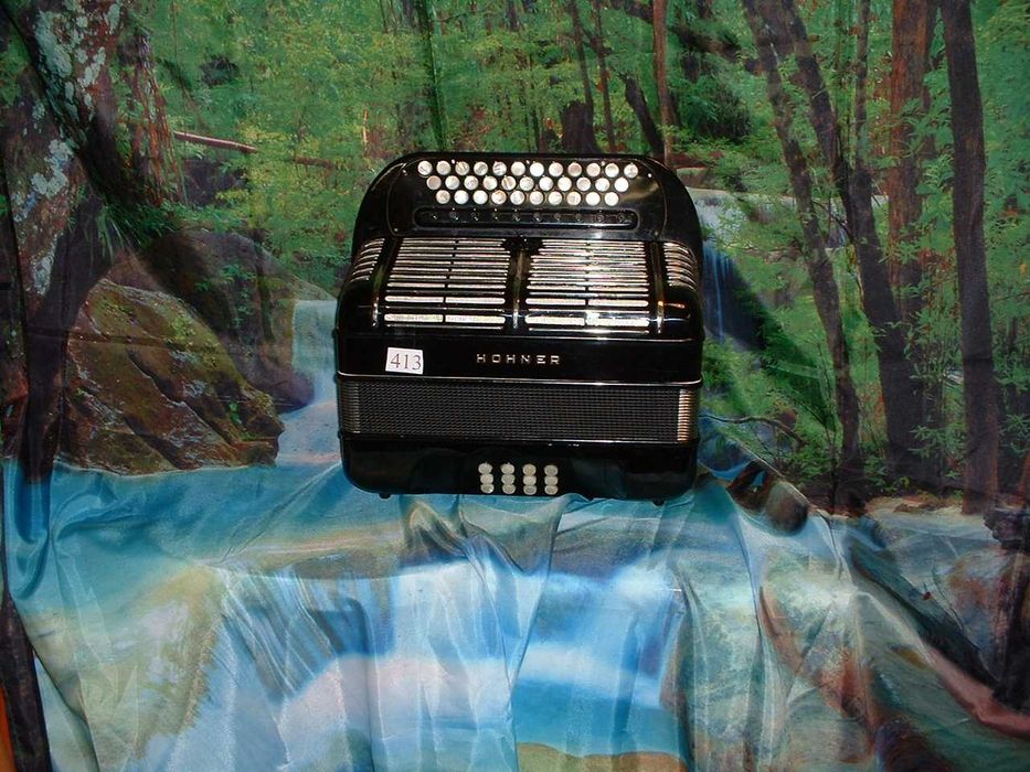 Concertina N, 413