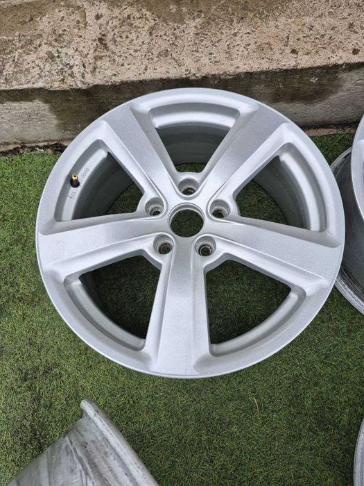 Диски R17 5x112 7.5J ET48 VW Skoda Audi