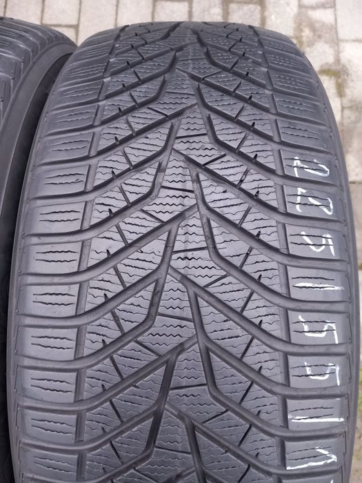 2x Opony Używane Zimowe 225/55R17 Yokohama