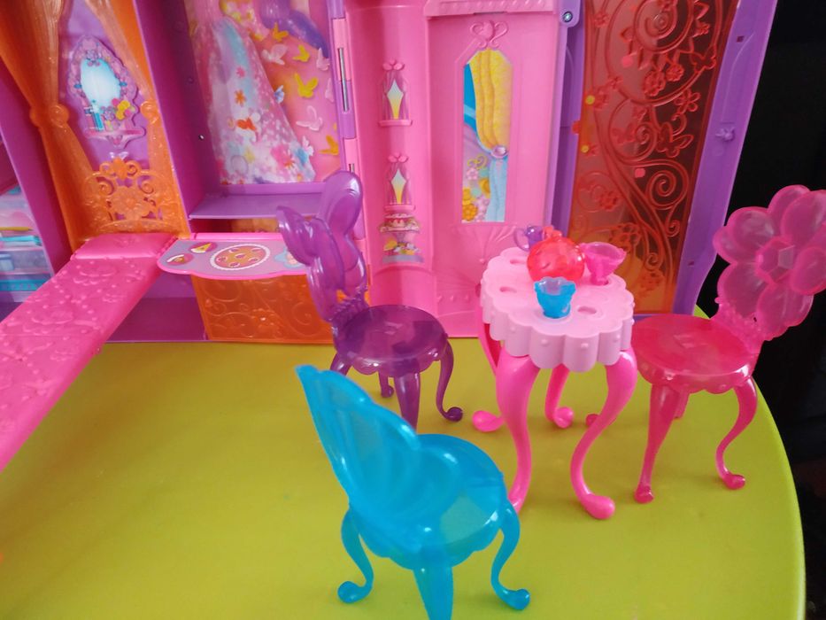 Castelo e os seus bonecos