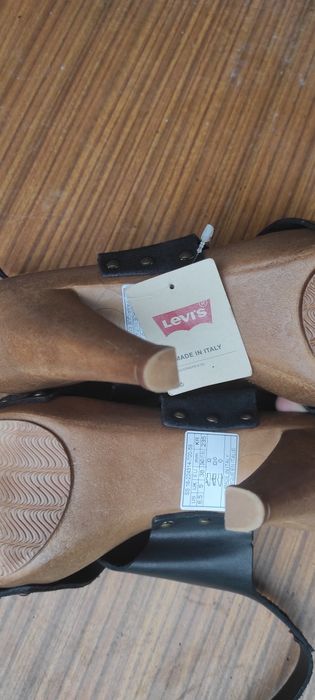 Szpilki Levi's Rozmiar 38 obcas 8cm