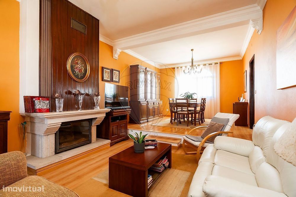T3 Detached House for Sale