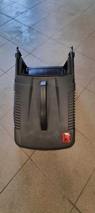 Sprzedam kosz do trawy do kosiarki STERWINS