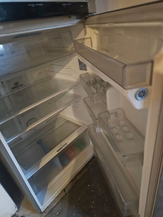 Продам холодильник LG