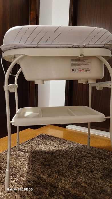 Trocador com banheira