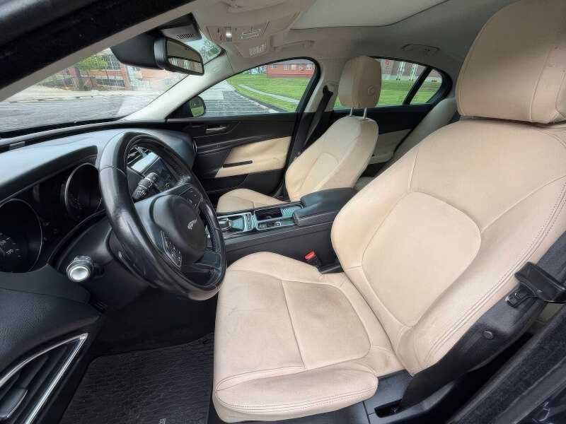 2018 Jaguar XE 25t Premium