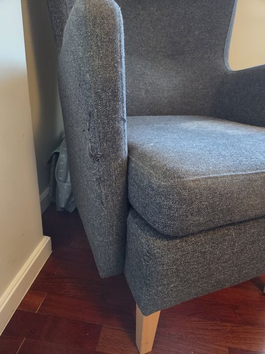 Cadeirao IKEA cinza