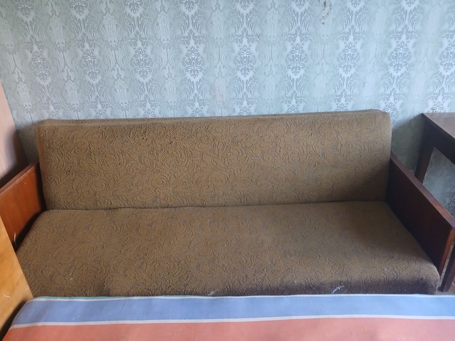 Старі меблі безкоштовно