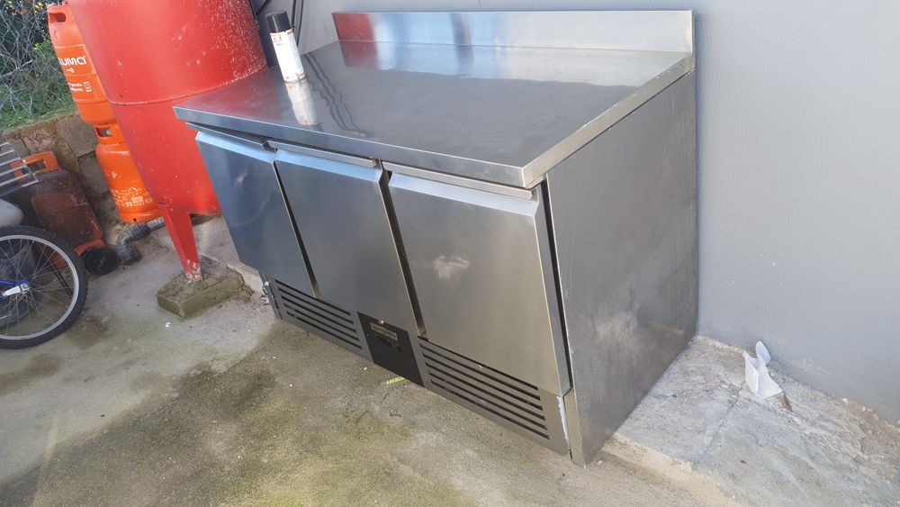 Frigorifico vertical