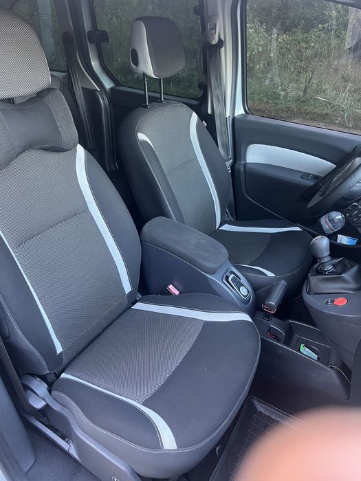 Renault Kangoo pas