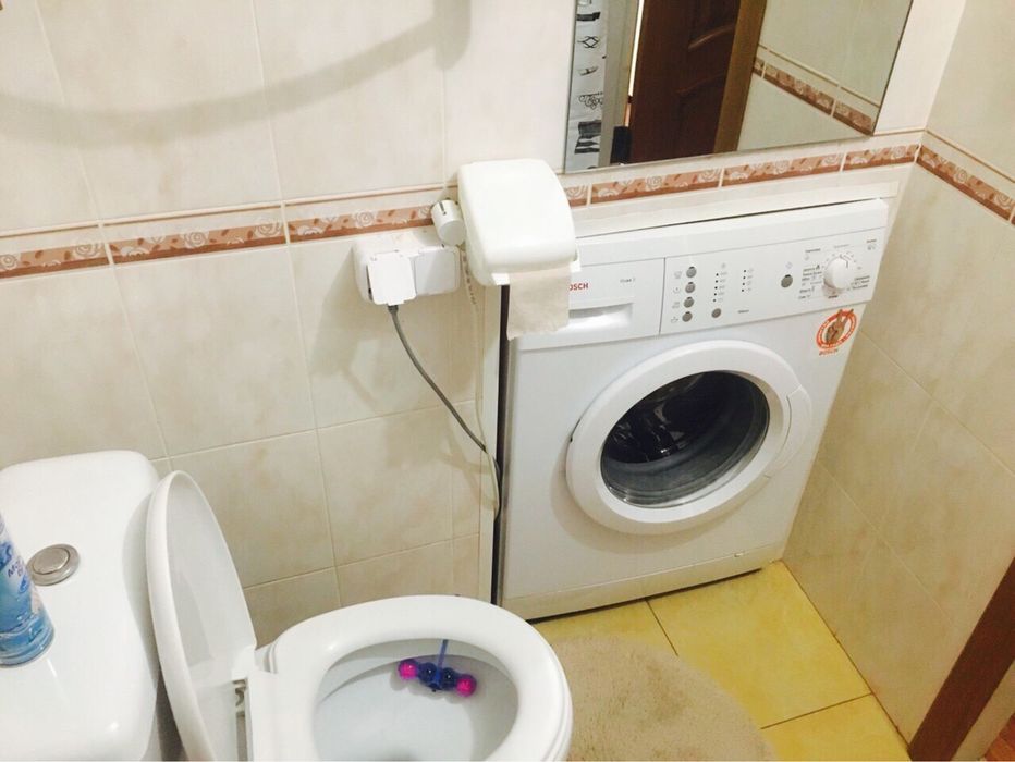 подобово квартира!  Прям біля м. Оболонь