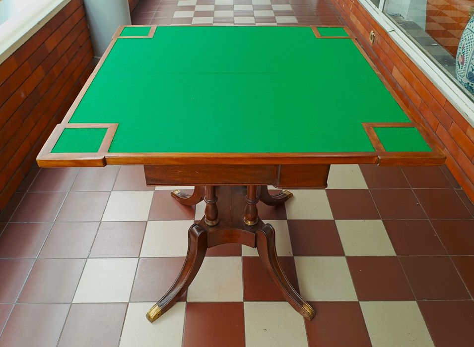 Mesa   de   Jogo