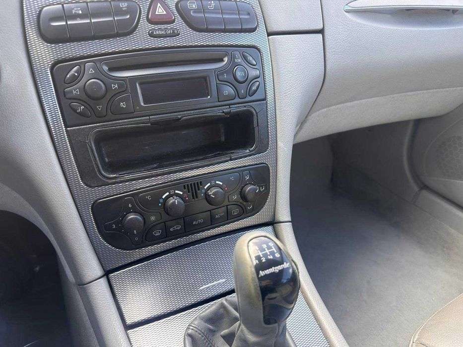 MERCEDES-BENZ (W209) CLK 200 Kompressor Avantgarde de 2002 Salvado