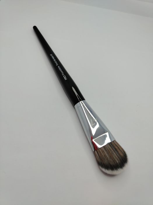 Nowy pędzel sephora 47 do podkładu