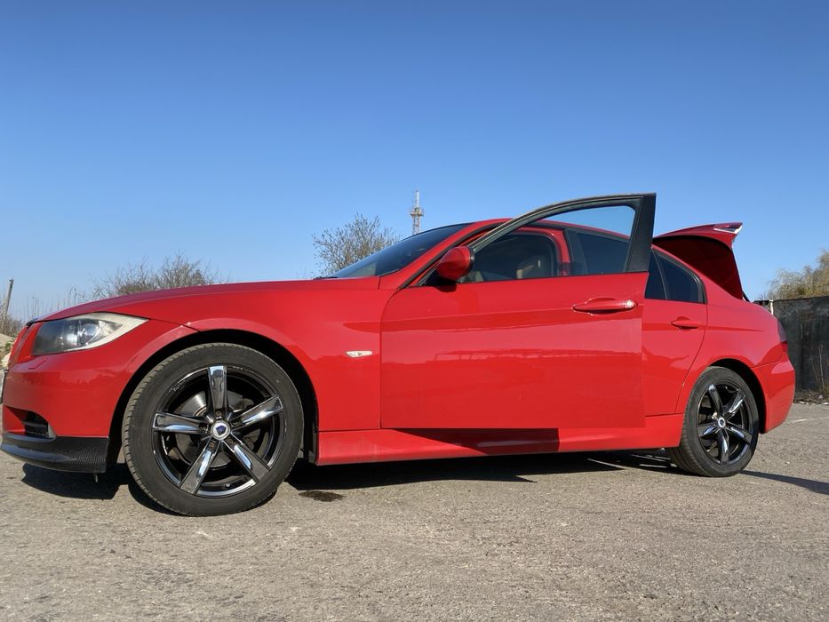 Bmw 320 2005р. 2л. 110кВт ручна/механічна