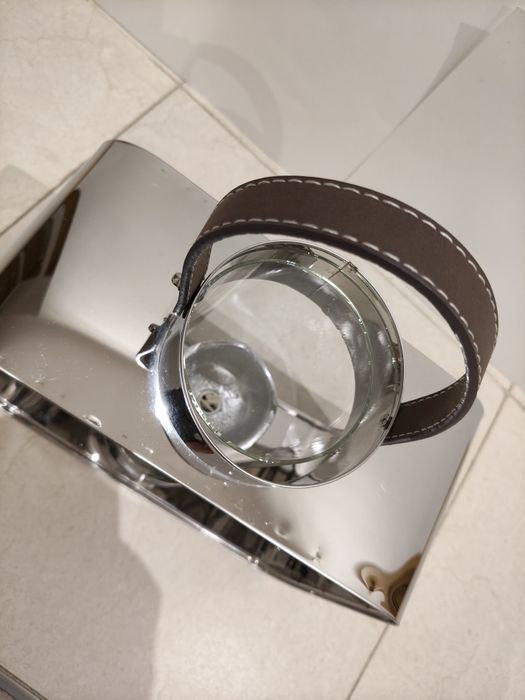 Lanterna metal e vidro com vela 27cm x 25 cm em muito bom estado.