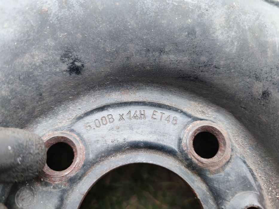 Komplet opon r14 Dębica felgi plus opony