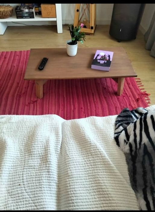 Mesa de centro em madeira