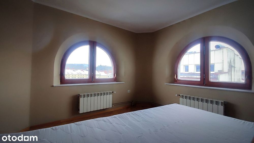Sprzedam 4 pokojowe mieszkanie z widokiem na Rynek
