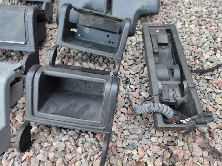 bmw e46 coupe / cabrio / sedan / touring oryginalne elementy podłokie