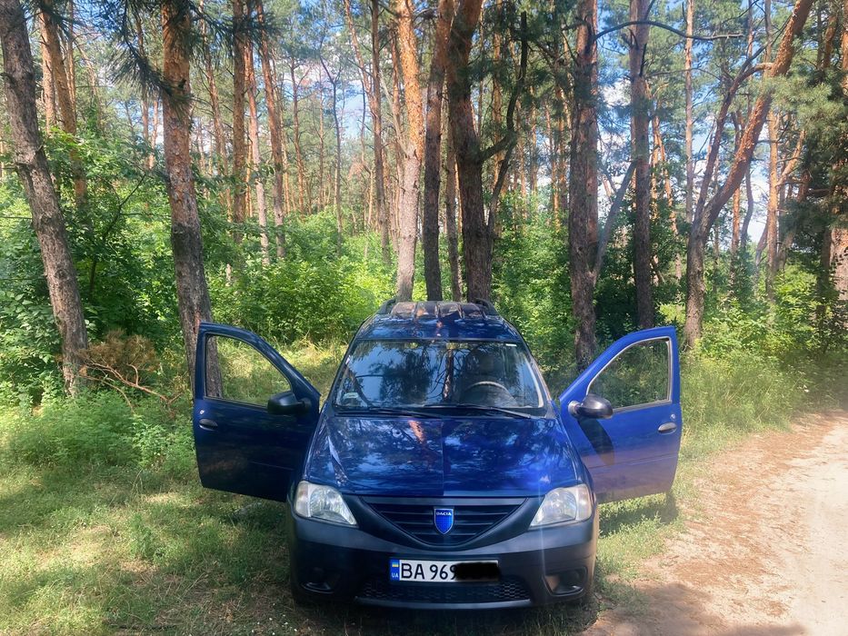Logan mcv dacia універсал