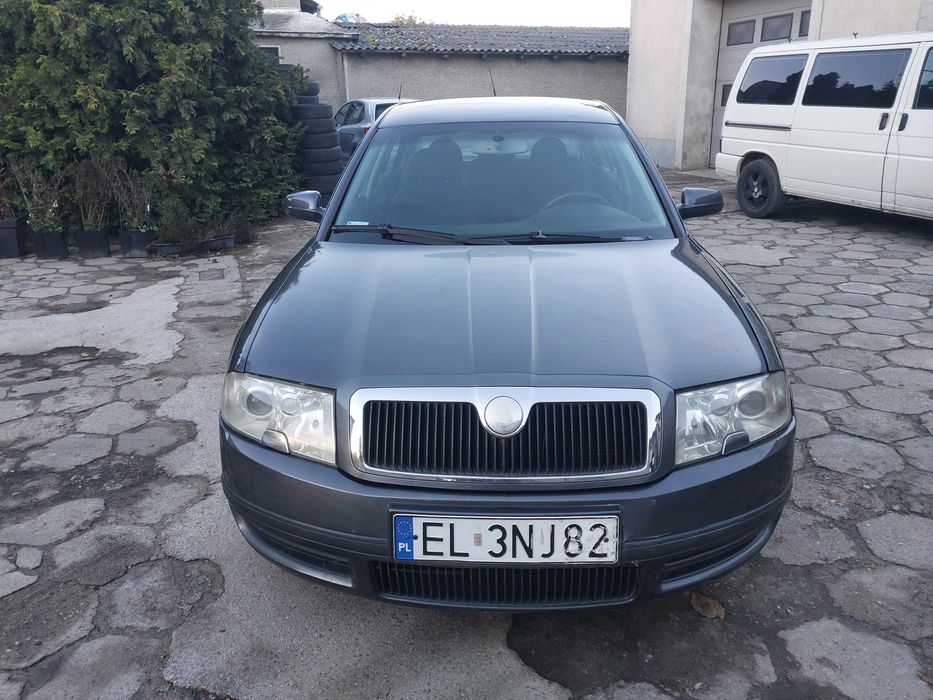 Skoda Superb 1 2.0 8v 2003 rok.