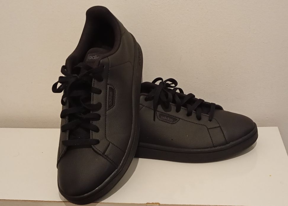 Tênis Adidas resistente